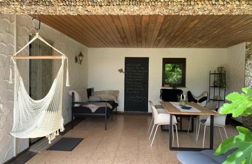 Hilzingen Apartment | Serene Oceanfront Retreat with a 9.5/10 Guest Rating