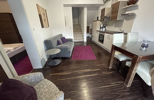 Mainstockheim Apartment | Peaceful Getaway with Terrace & Pool in Mainstockheim