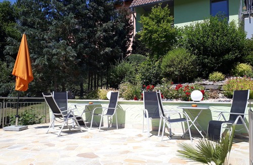 Mainstockheim Apartment | Peaceful Getaway with Terrace & Pool in Mainstockheim