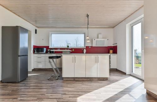 Ingoldingen Apartment | Serene Retreat with Panoramic Views for Family Getaways