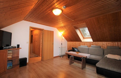 Ostseebad Dierhagen Apartment | Peaceful Retreat Steps from the Beach with Ocean View