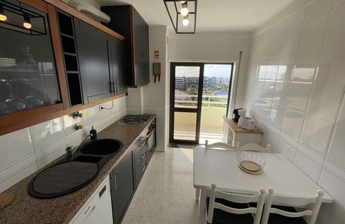 Alvor Apartment | Tranquil 2-Bedroom Apartment in Alvor with Ocean Views
