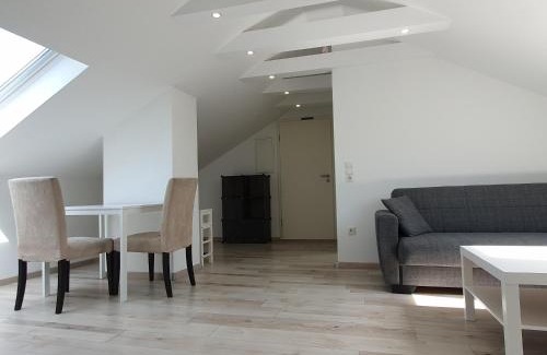 Kulsheim Apartment | Modern 2-Room Apartment in a Peaceful Setting
