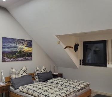 Warstein Apartment | Serene Getaway with Rooftop Terrace and Ocean Views