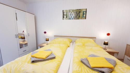 Bad Muskau Apartment | Pet-Friendly Ferienwohnung 1 Grüner Fürst with On-Site Dining