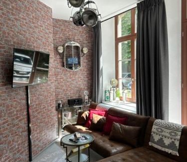 Hilbersdorf Apartment | Tranquil Factory-Style Apartment in Chemnitz - Rated 9/10