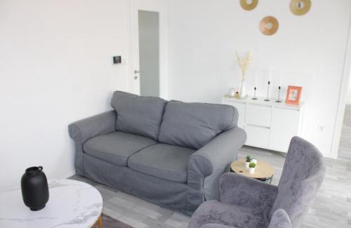 Bockingen Apartment | Stylish 4-Room Apartment with Family-Friendly Amenities
