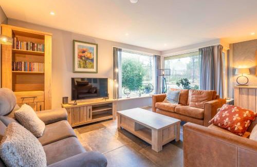 De Koog House | Experience Oceanfront Bliss at Huis Ter Duin