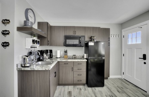 Aztec Apartment | Discover Ruin's View: Family-Friendly Stay in Aztec
