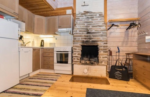 Rukatunturi House | Family-Friendly Ruka-linkki 3a with Lake View & Spa