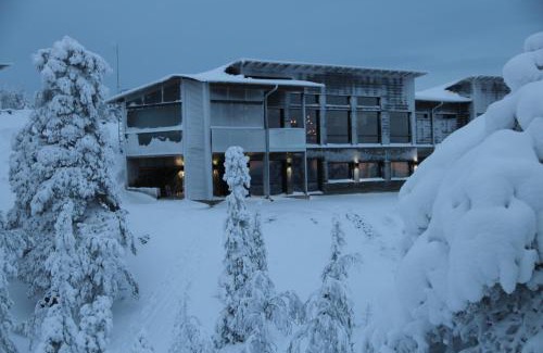 Rukatunturi Villa | Experience Rukanhuippu: 5-Star Stay with Hot Tub Access