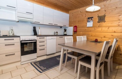 Rukatunturi House | Enchanting Lake View Retreat - Rukannaava 1a by Interhome