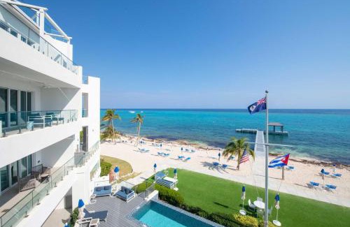 Rum Point Apartment | Delightful Stay at Rum Point Resort 304 with Pool Access