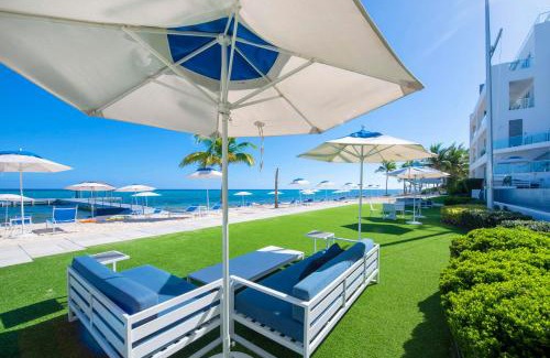 Rum Point Apartment | Delightful Stay at Rum Point Resort 304 with Pool Access