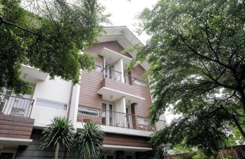 Ragunan Hotel | Discover Comfort at Rumah Kamang Residence with Family Amenities