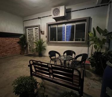Geching Hilir House | Inviting Rumah Murni: Family-Friendly Stay Near KLIA