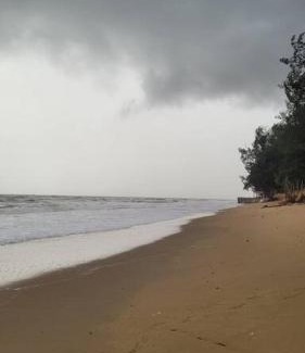 Kampung Ru Muda Ski Chalet | Oceanfront Escape at Rumah Seraya, Marang - 4 Star Retreat