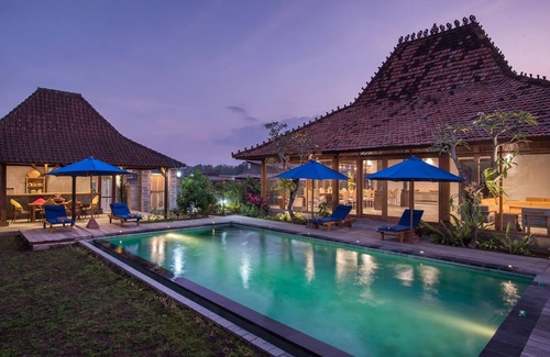 Mengwi Villa | Escape to Rumah Tyang Mengwi Amidst Serene Rice Paddies