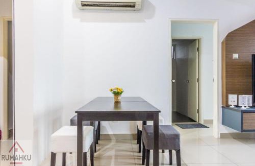 Ara Damansara Apartment | Discover Rumahku LRT: Family-Friendly Haven Near Malls