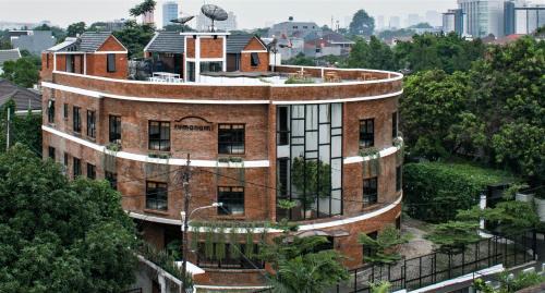 Jakarta Hotel | Rumanami Residence: Family-Friendly Escape with Breakfast