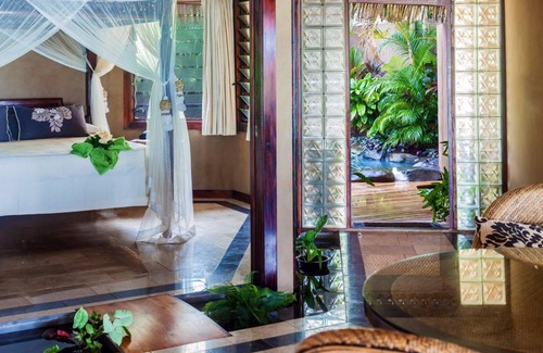 Muri Hotel | Exquisite Rumours Villas & Spa with Ocean Views and Pool