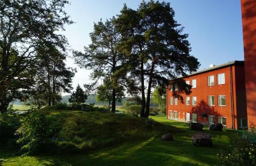 Osteraker Hotel | Experience Runö Möten & Events: Pools, Hot Tub & More!