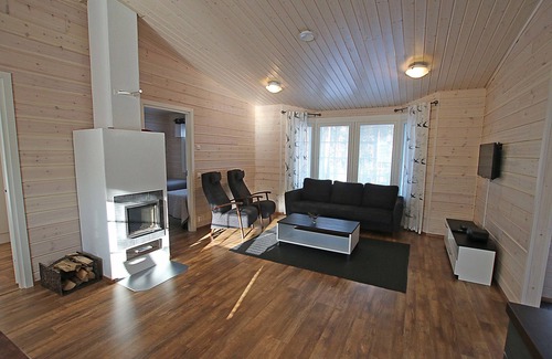 Kitee Cottage | Discover Ruokkeen Lomakylä: Ocean Views & Relaxing Spa