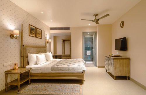 Jaisalmer Hotel | Rupal Residency: Guest Rated 9/10 with Pool & Restaurant