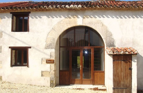 Boisne-la-Tude House | Cozy 3-Bed Gite with Private Terrace & Shared Pool