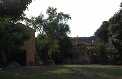 Darnius Cottage | Discover Can Guilló: Perfect Rural Getaway for 2-4 Guests