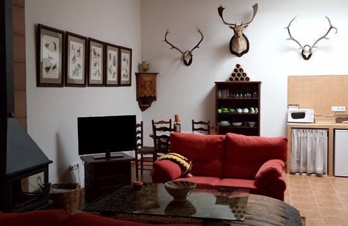 Malagon Cottage | Guest Rated 10/10: La Finka Rural Apartments for 6