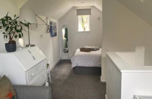 St Teath Apartment | Romantic Pet-Friendly Hideaway Near Port Isaac - 4 Star