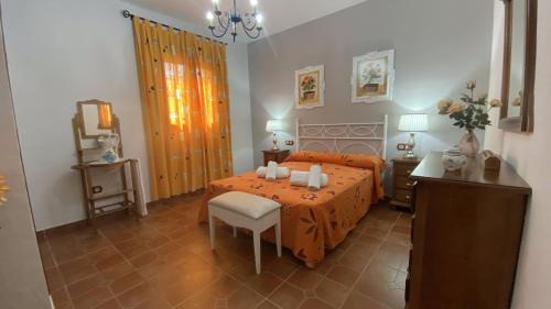 Pozo Alcon House | Enchanting Rural Fábrica del Azúcar: Pet-Friendly Retreat