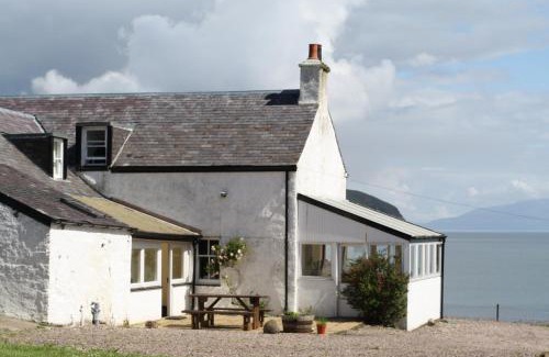 Campbeltown House | Discover Kintyre's Hidden Gem: A Family-Friendly Retreat