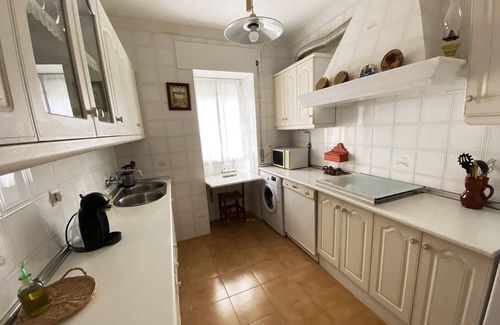 Setenil de las Bodegas Cottage | Idyllic Rural Retreat in La Casa de la Lela - 9.4/10 Rated