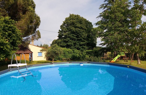 Bayac House | Idyllic Rural Gîte with Pool and Spa in Dordogne
