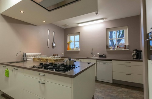 Uden House | Private Rural Retreat with Pool & Family Amenities