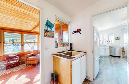 Amado House | Rural hideaway with private pool, grill, AC, & soaking tub - horses on property