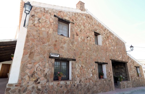 Campocamara Cottage | Serene Retreat in Sierra de Cazorla with Pool and Spa