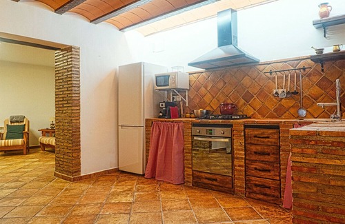 Casas de Ves Cottage | Pet-Friendly Getaway at El Tranco del Lobo