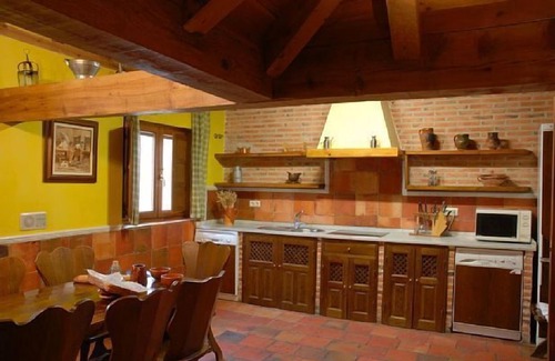 Martin Miguel Cottage | Idyllic La Tarja I: Spacious Retreat for 8 to 12 Guests