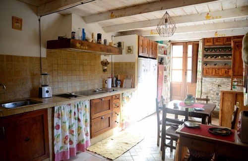 Ponferrada Cottage | Idyllic Full Rental Rural House Pico del Lugar for 8 Guests