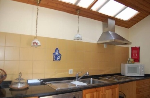 Aricera Cottage | Inviting Rural Retreat with Pool & Spa for Families