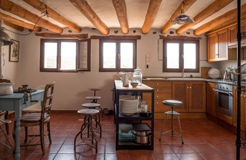 Benabarre House | Cozy Rural Retreat with Spa and Hot Tub Amenities