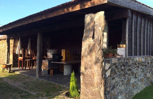 Tomino Cottage | Delightful Rural House with Enclosed Farm & Outdoor Grill