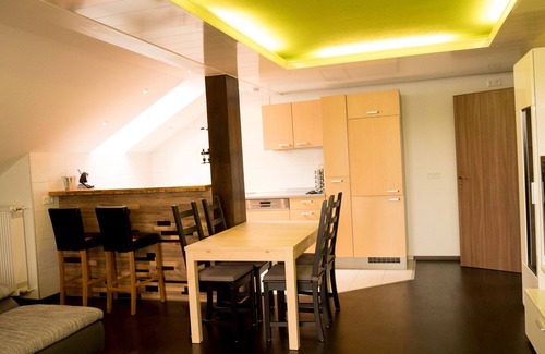 Sengenthal Apartment | Charming Retreat Near Neumarkt & Nuremberg with Pool