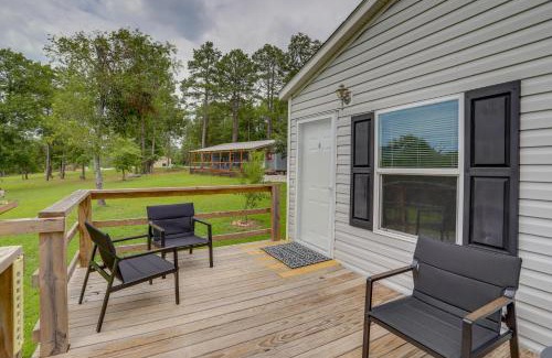 Boswell House | Scenic Mt Olive Cabin Rental with Beautiful River Views