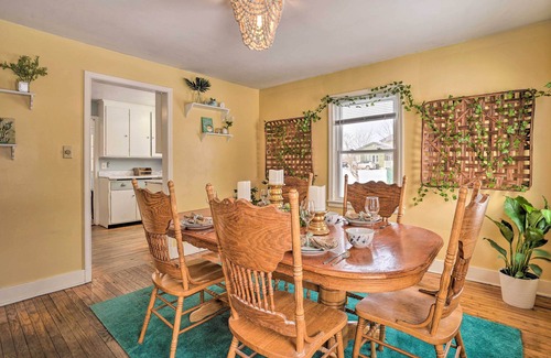 Minetto Cottage | Pet-Friendly Oswego Cottage with Spa and Kitchen Access
