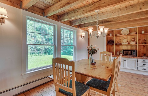Hyde Park Cottage | Rural Retreat 3 Mi to Morrisville & Rail Trail!