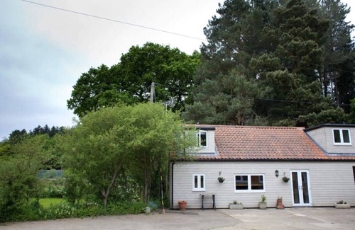 King's Lynn Cabin | Secluded Holiday Lodge Near Beaches and Sandringham